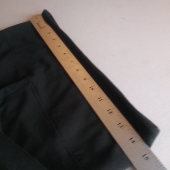 Pink Victoria's Secret women's size L black with multicolored logo leggings - Picture 8 of 14